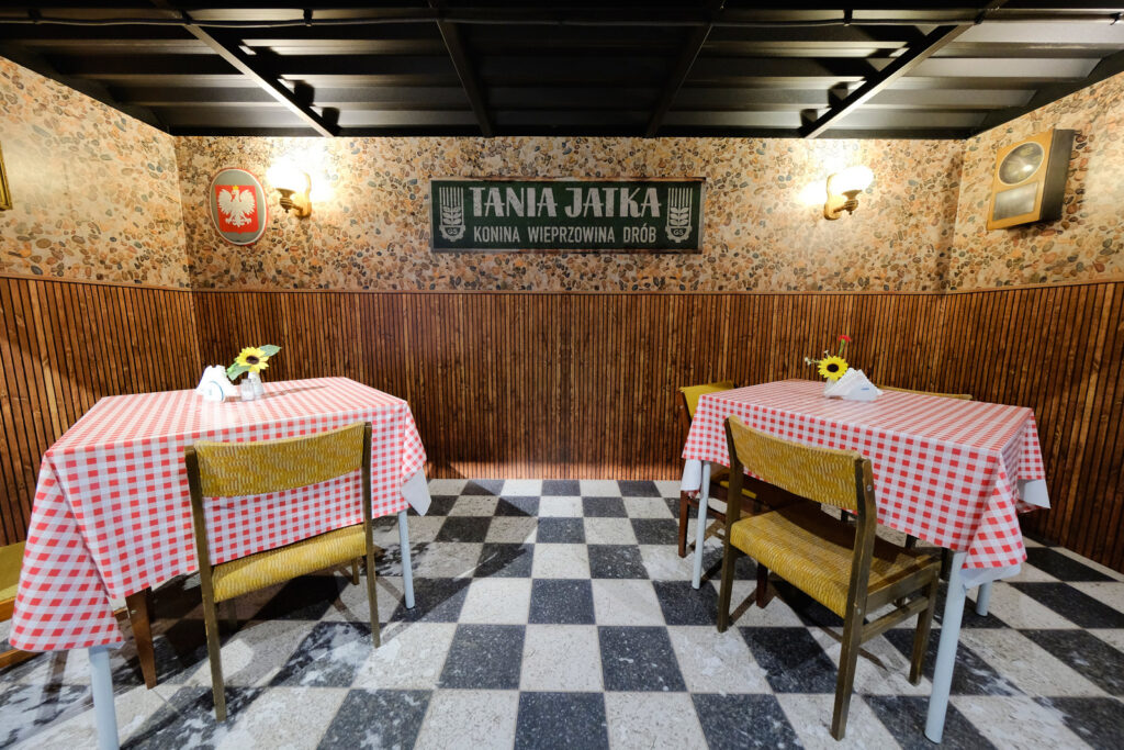 Bar Tania Tajka w Muzeum Wena w Oławie
